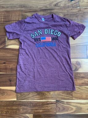 San Diego California Graphic Tee - Burgundy